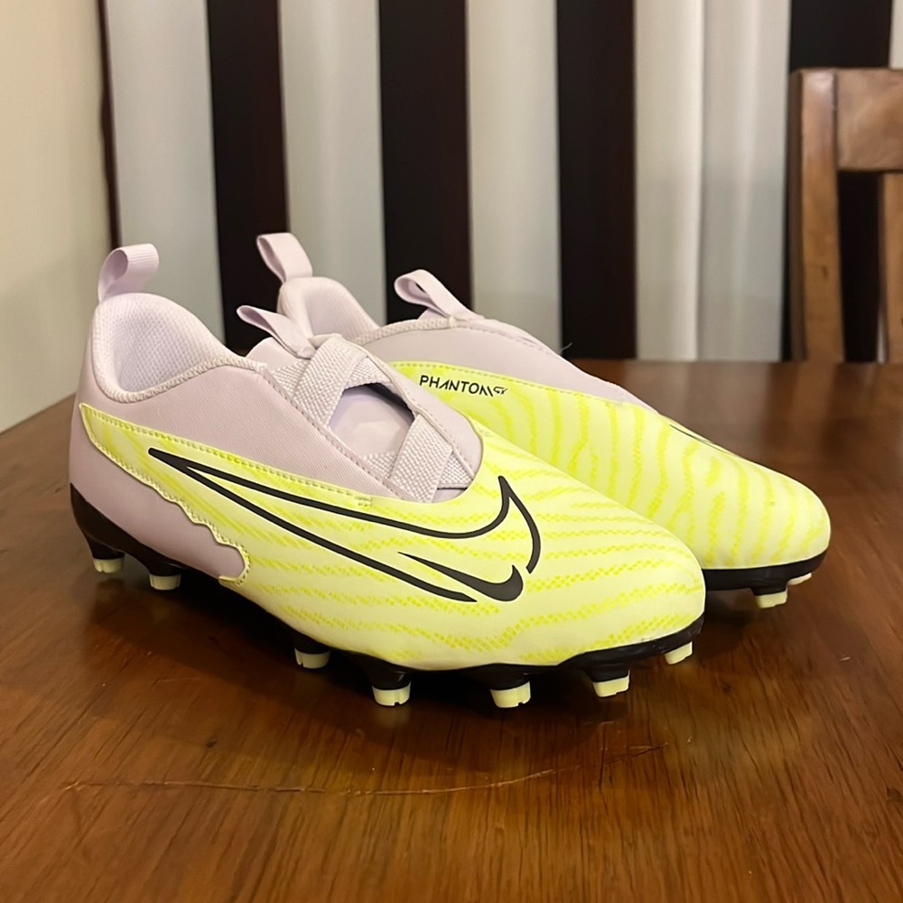 Nike JR Phantom GX Academy FG MG Cleats Shoes DD9549 705 Boys Girls Youth Size 6
